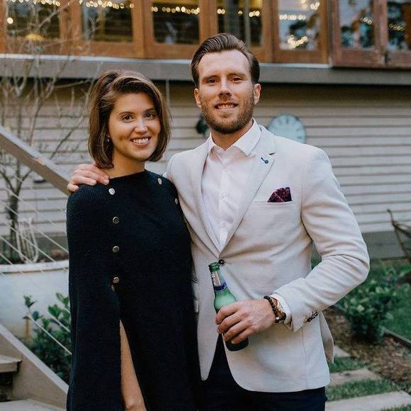 Meet your Posher, Kirsty - Picture 1 of 1